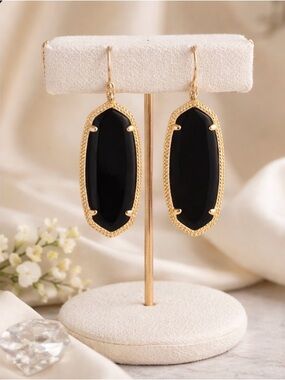 Kendra Scott Black and Gold Elle Drop Earrings - Women Jewelry